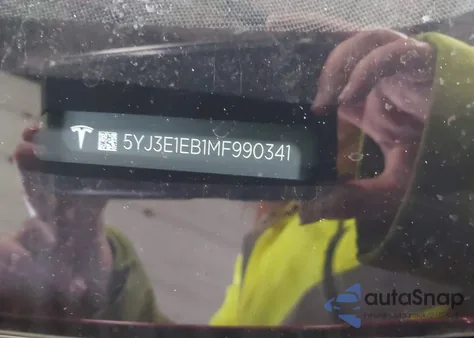 2021 Tesla Model 3 Long Range Dual Motor All-Wheel Drive z USA, uszkodzony, nr VIN 5YJ3E1EB1MF990341